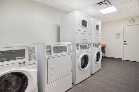 Fairfield Inn Suites by Marriott Pigeon Forge - Image 24