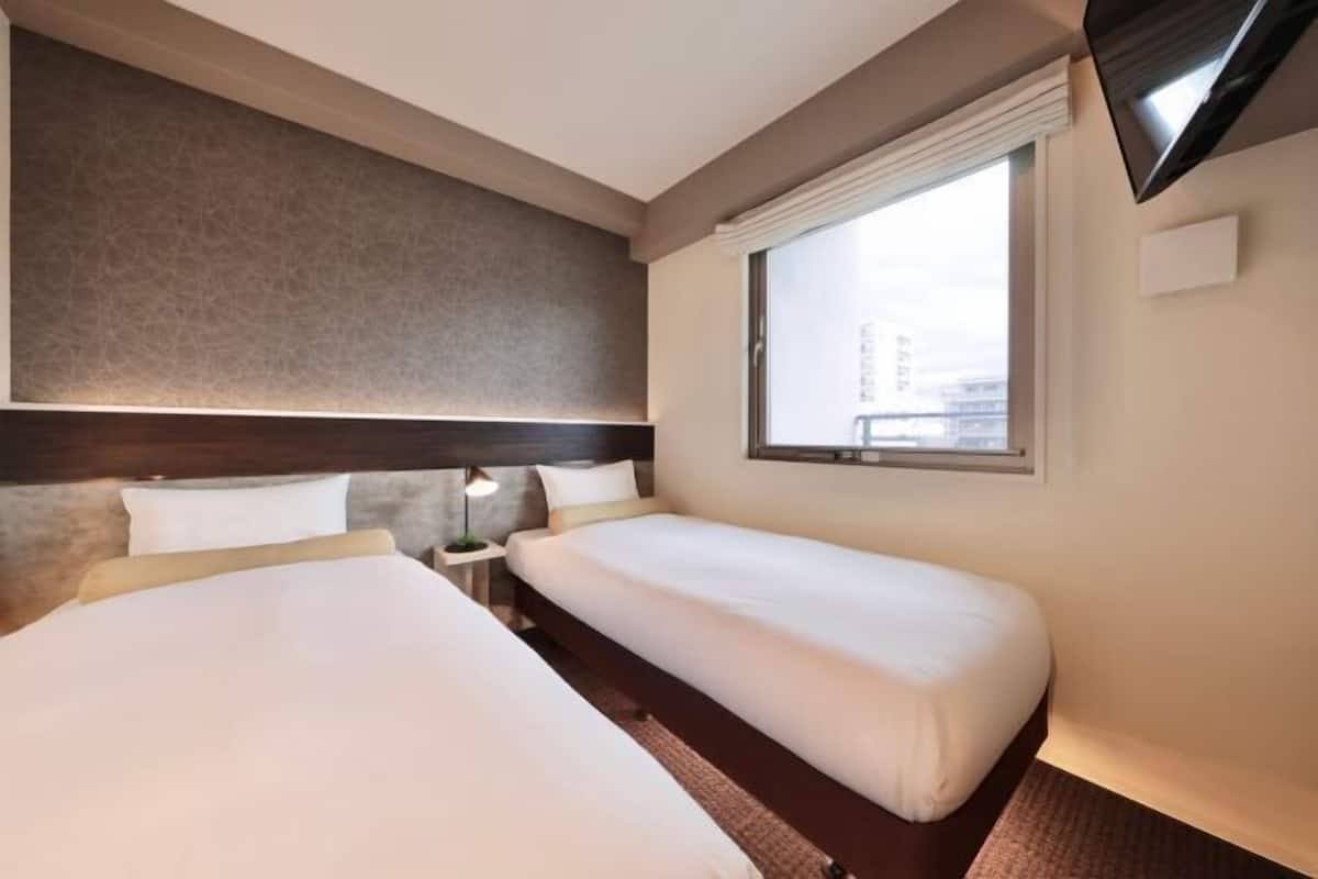 Blackout drapes, iron/ironing board, free WiFi, bed sheets