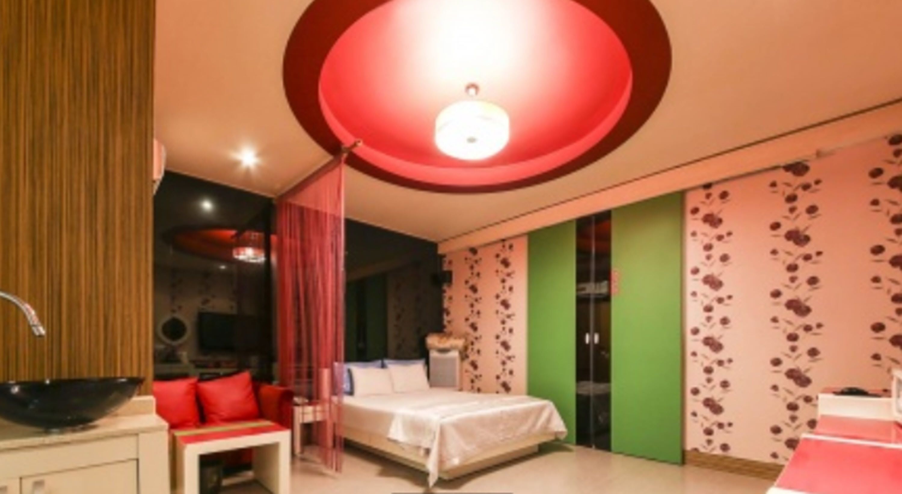 premier room | free wifi