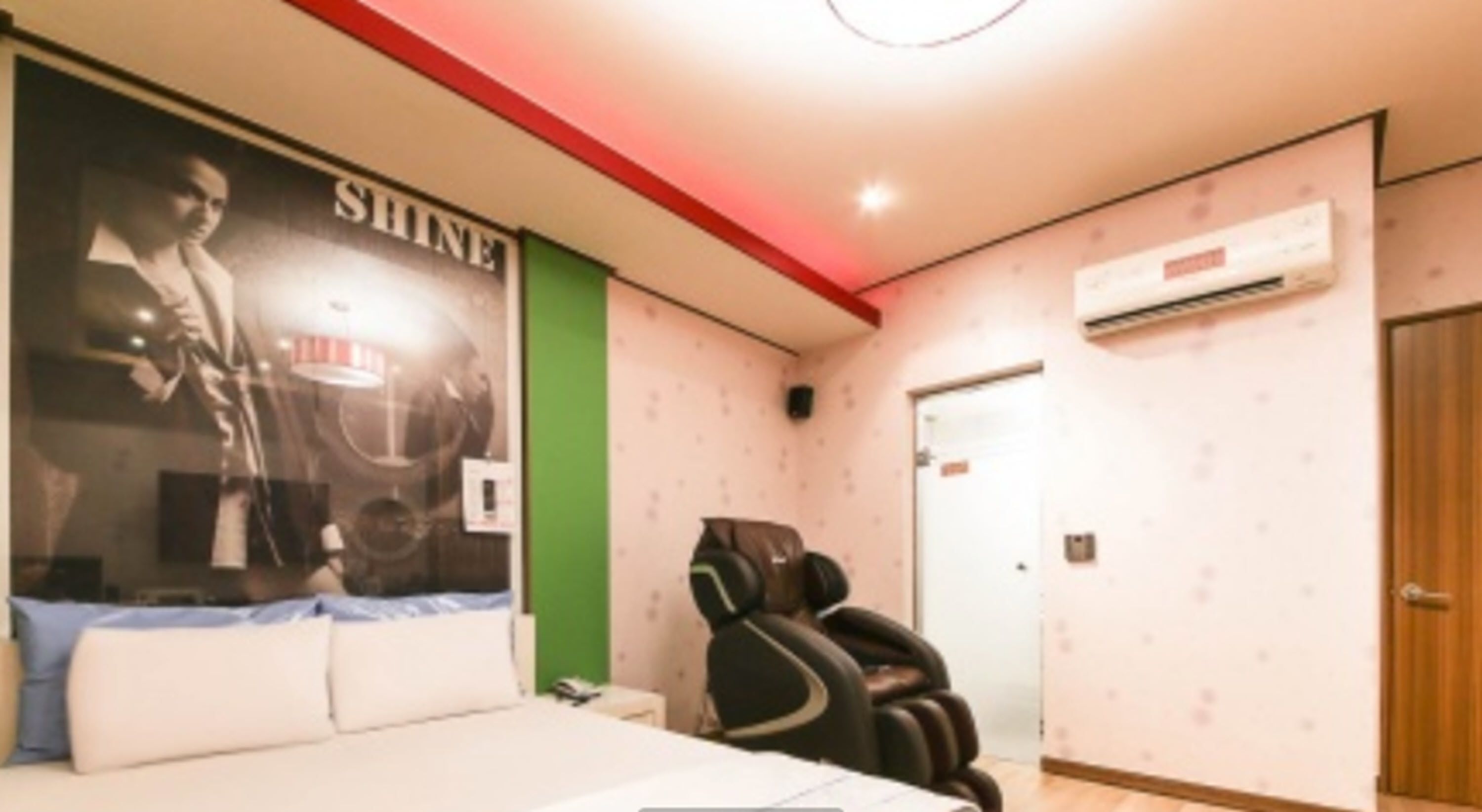 standard room | room amenity