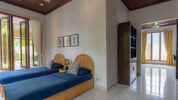 Villa, 4 Bedrooms | 3 bedrooms, individually decorated, individually furnished