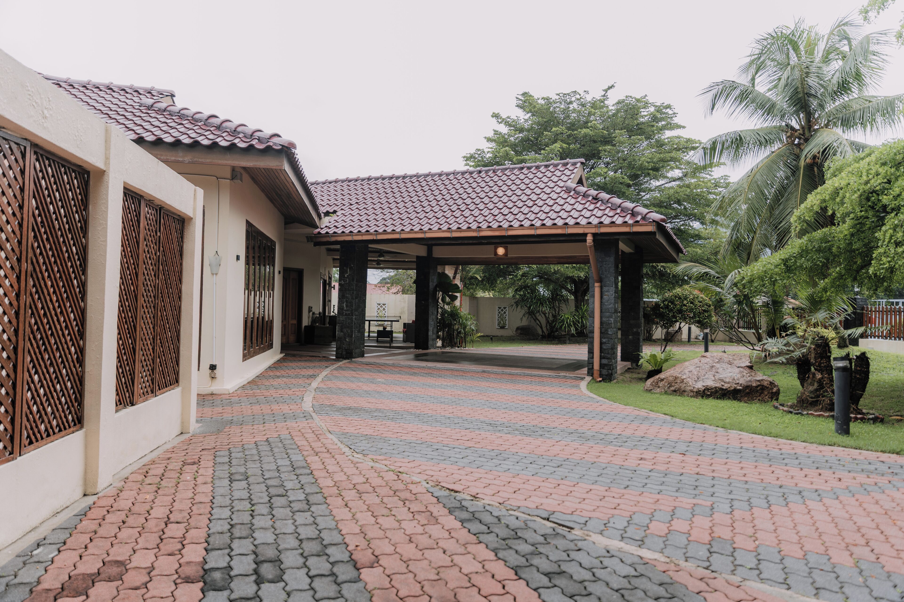 Bahagian luar