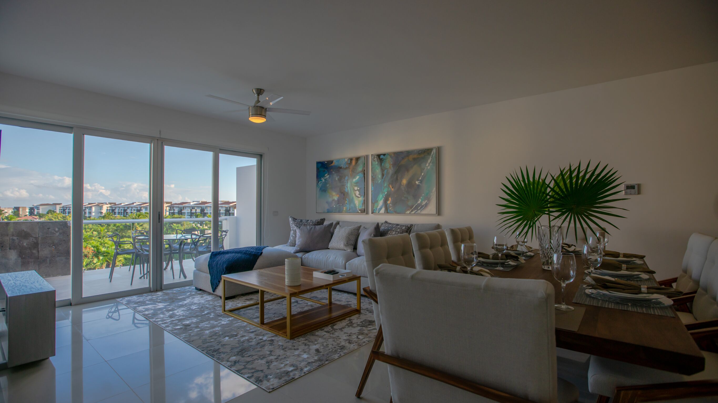 Casa Sky Penthouse Mareazul 2 Bedroom Condo by RedAwning