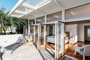 House, 3 Bedrooms, 2 Bathrooms, Ocean View | Terrace/patio