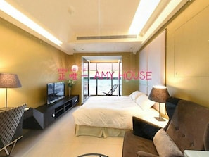 Design Apartment, 1 Double Bed, Accessible, City View | Premium bedding, down comforters, pillowtop beds, individually furnished - Amy House NTU Taipei Gongguan Loft (Taipei)