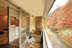 Quarto casal, em edifício anexo (with Open-air bath) | Cofres nos quartos, Wi-Fi de cortesia, roupa de cama