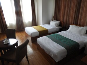 Rollaway beds