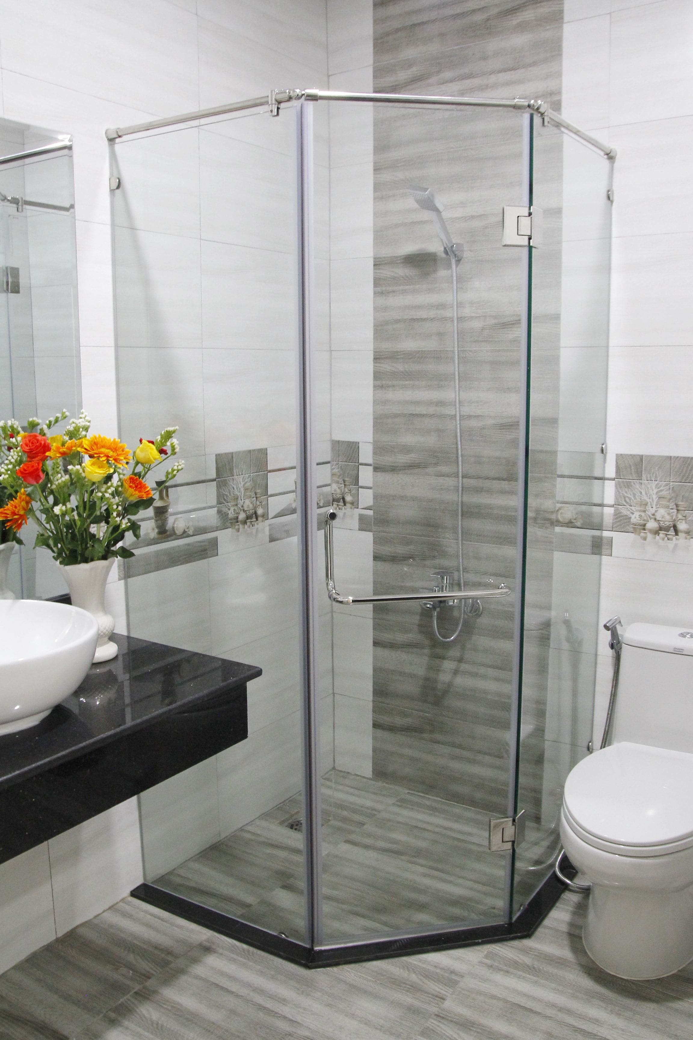 Habitación Deluxe con 1 cama matrimonial o 2 individuales | Regadera en el baño
