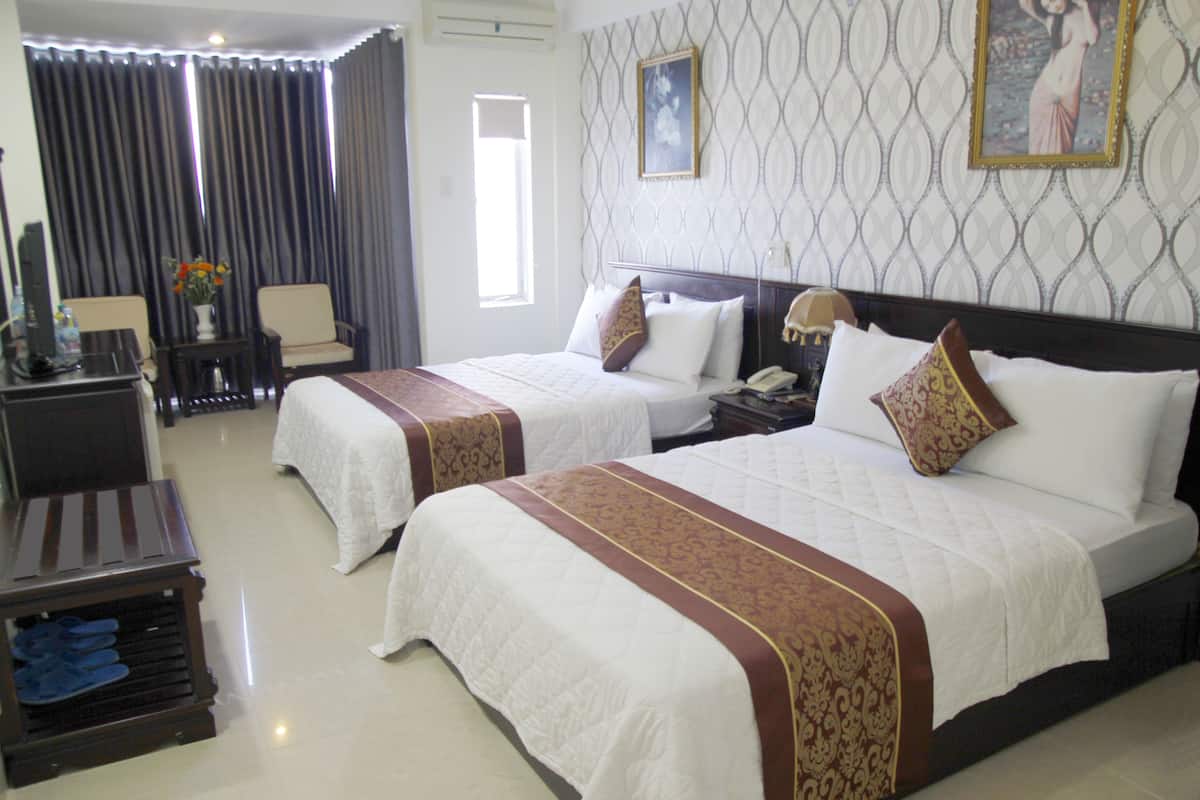 Deluxe Double or Twin Room