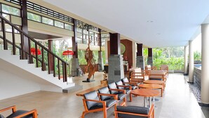 Khu tiếp khách ở sảnh
