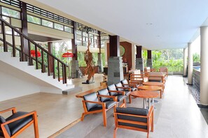 Lobby sitting area - UbudOne (Ubud)