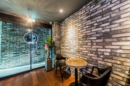 Sala de estar en el lobby