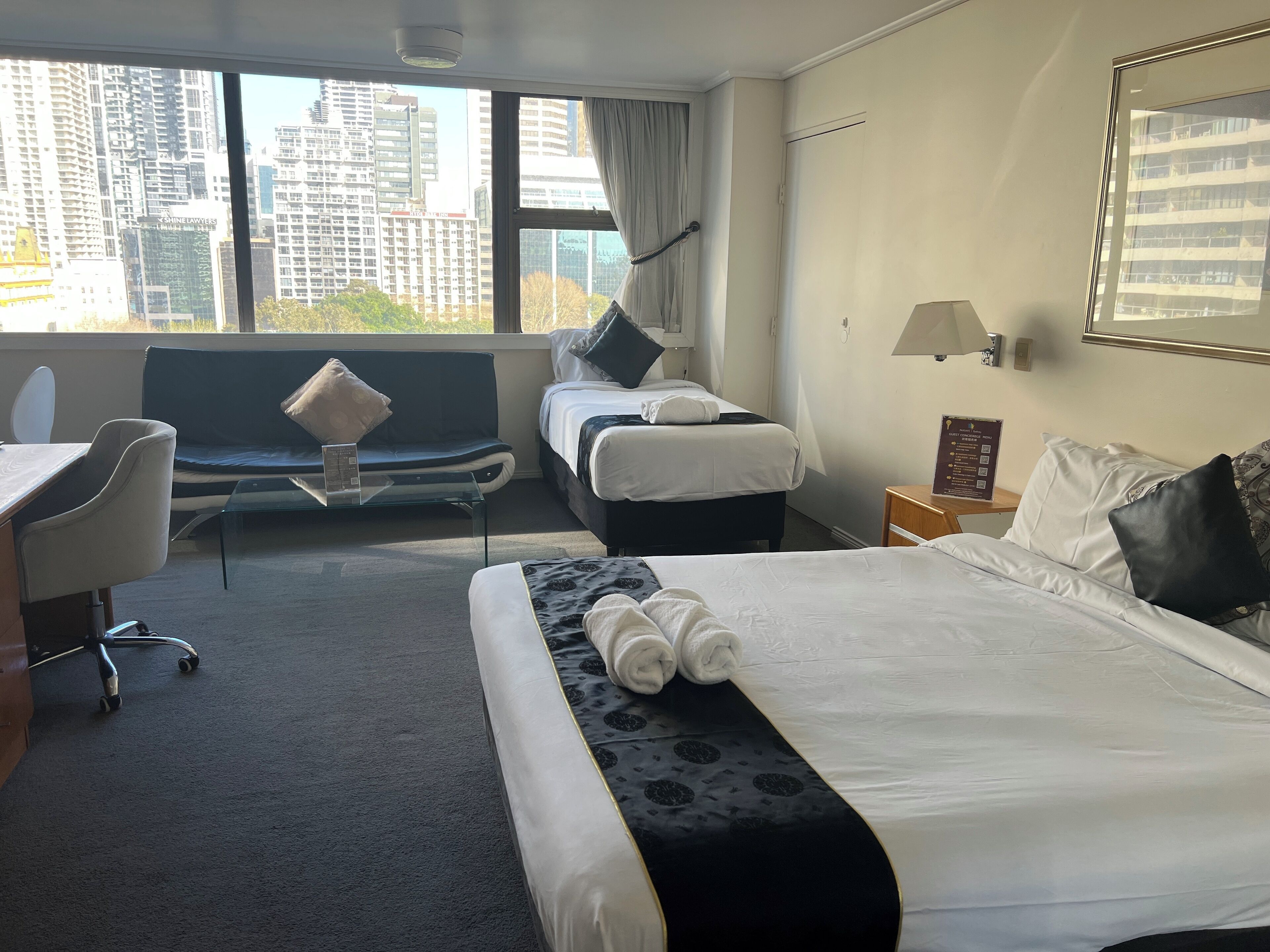 クラシック スタジオ ベッド (複数台) 禁煙 パークビュー | 1 室のベッドルーム、客室ごとに異なる装飾、客室ごとに異なるインテリア、デスク