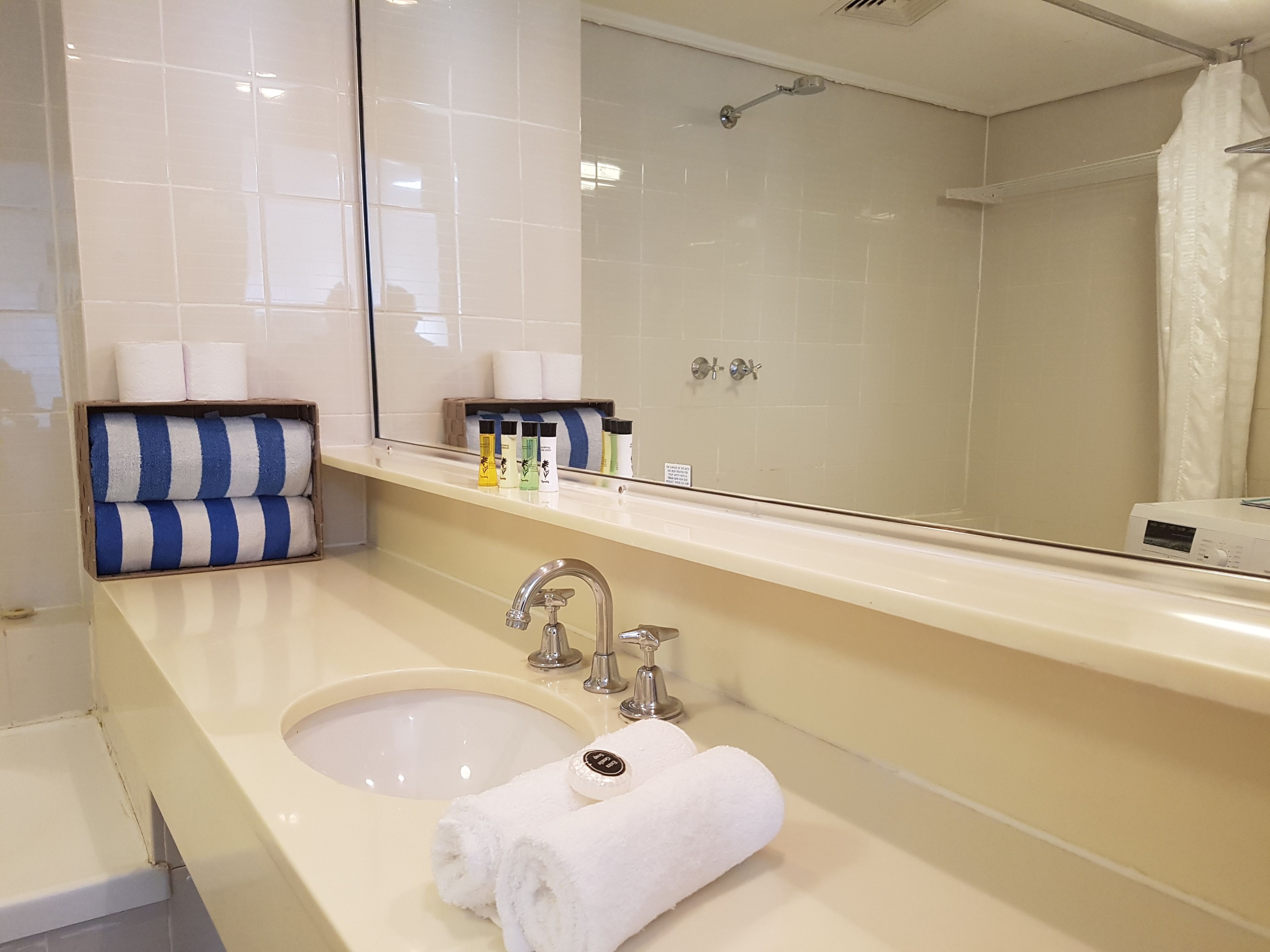 Sydney Hyde Park Paxsafe Apartments — image 12