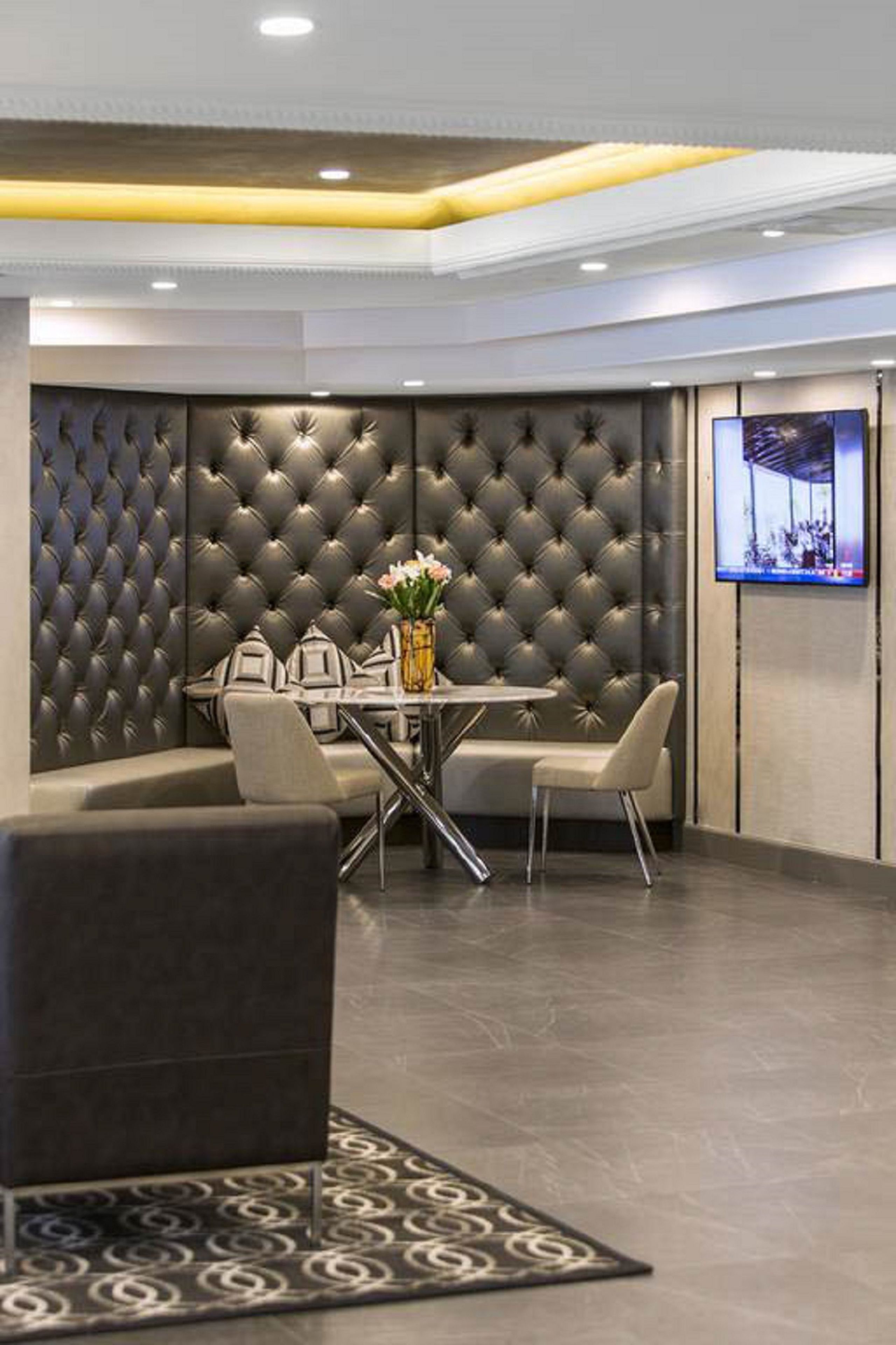 Sydney Hyde Park Paxsafe Apartments — image 30