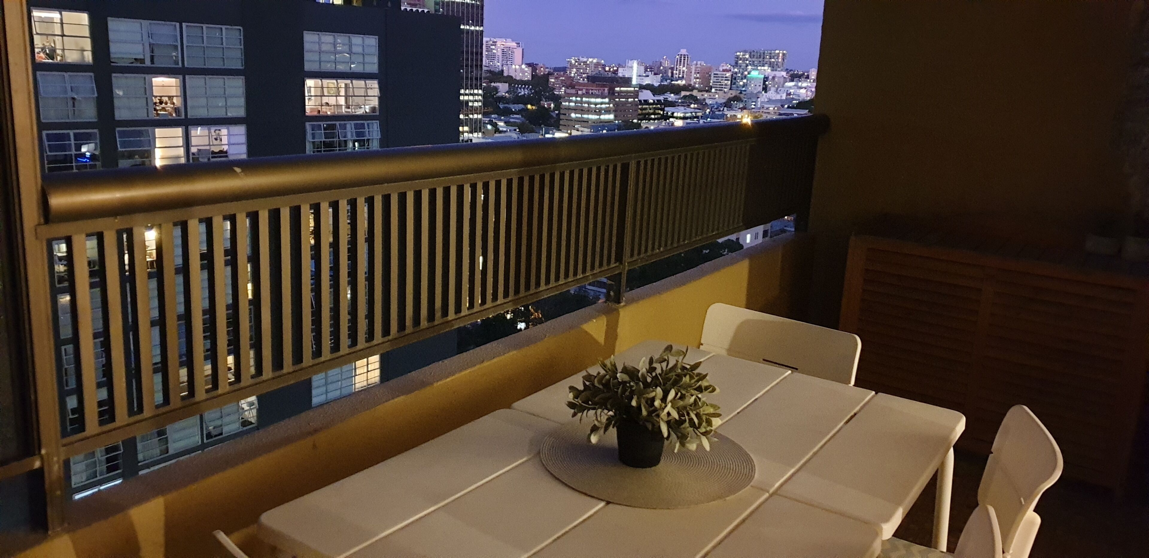 Sydney Hyde Park Paxsafe Apartments — image 22