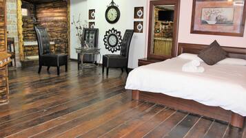 Family Suite, Berbilang Katil, Non Smoking | Ruang tamu | TV skrin rata