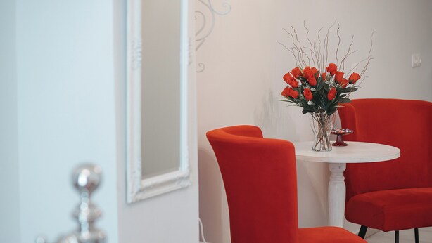 Premium bedding, minibar, desk, laptop workspace - Athens Point (Athens)