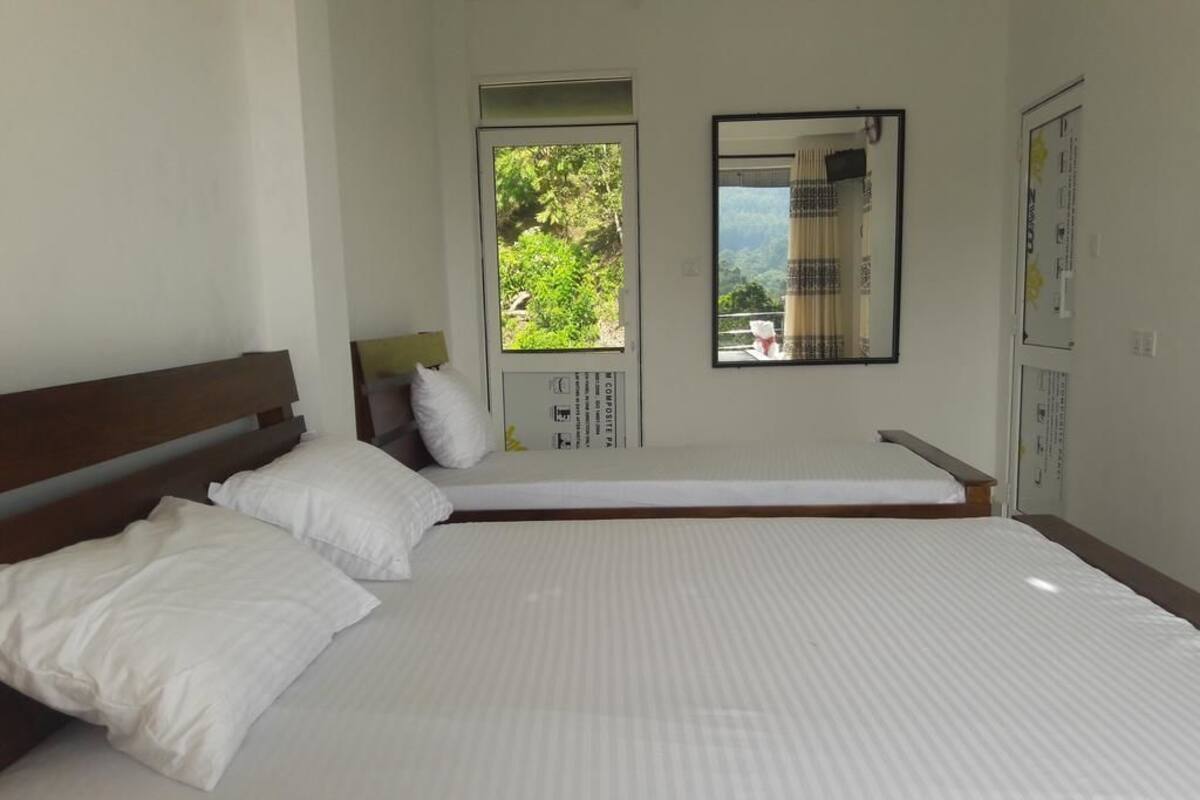 Triple Room, Multiple Beds, Non Smoking | WiFi (free)