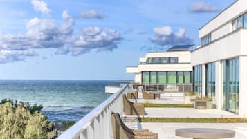 Exclusieve penthouse, 2 slaapkamers, uitzicht op zee | Terras