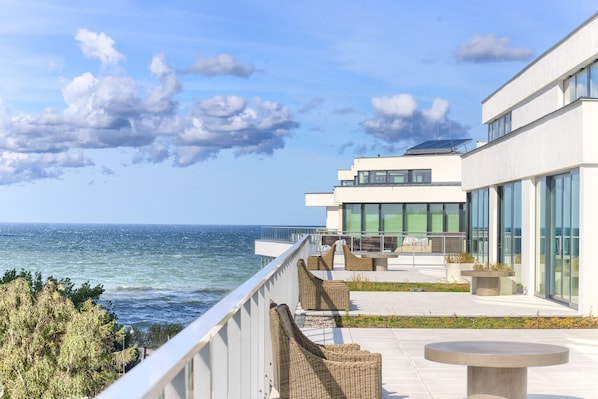 Exclusive Penthouse, 2 Bedrooms, Sea Facing | Terrace/patio - Dune Mielno Resort - C (Mielno)