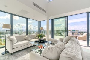 Exclusive Penthouse, 2 Bedrooms, Sea Facing | Living area | Flat-screen TV