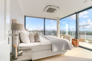 Exclusive Penthouse, 2 Bedrooms, Sea Facing | 1 bedroom, premium bedding, iron/ironing board, free WiFi