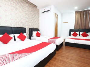 Family Double Room, Multiple Beds - OYO 717 MR J Hotel Wakaf Che Yeh 2 (Kota Bharu)
