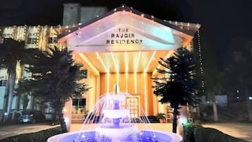 Mặt tiền nơi lưu trú