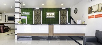 OYO 718 MR J Hotel Wakaf Che Yeh 1