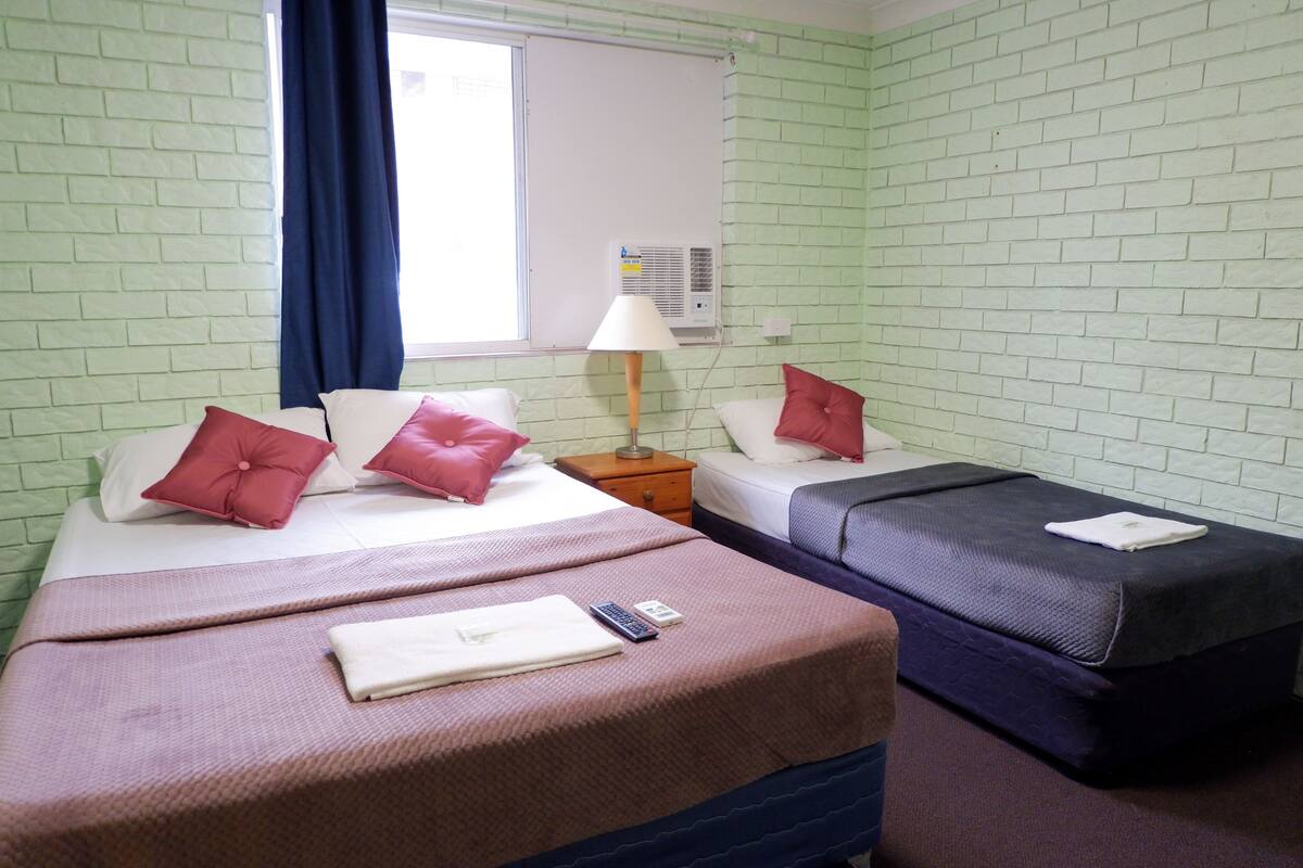 Family Triple Room, Shared Bathroom | Hypo-allergenic bedding, blackout curtains, free WiFi, bed sheets