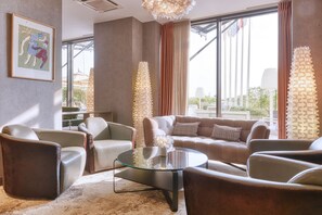 Lobby sitting area - ADAM Hotel Suites (Tunis)