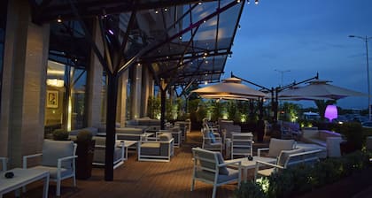 ADAM Hotel Suites