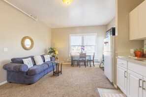 Apartment (1 Bedroom) | Living area