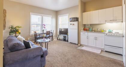 Cosy Berkeley Apartments Just Across UC Berkeley #206
