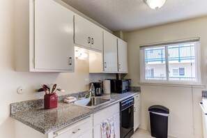 Appartement (2 Bedrooms) | Cuisine privée