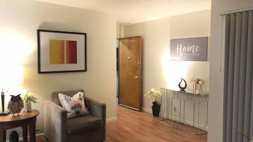 Apartment (2 Bedrooms) | 2 bedrooms, iron/ironing board, free WiFi