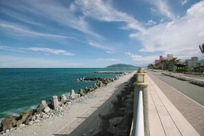 Beach - Hexin B&B (Ji'an)