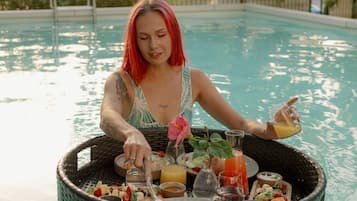 Seasonal outdoor pool, sun loungers