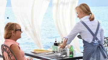 Sudah termasuk sarapan siap masak setiap hari