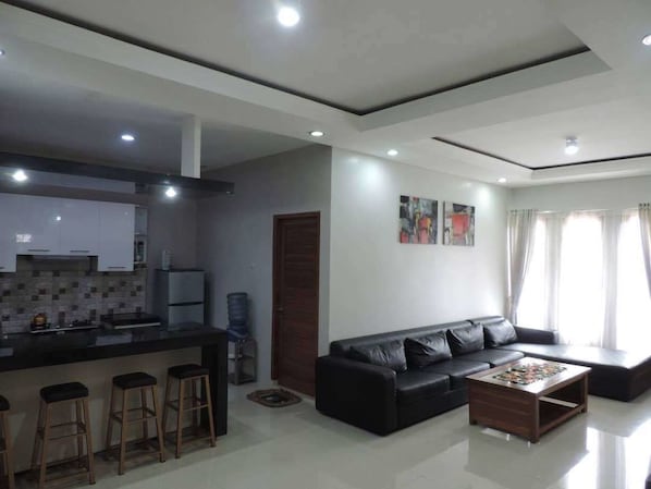Villa, 4 Schlafzimmer | Eigene Kochnische