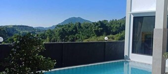 Villa Fahim 2 Puncak 4 Bedroom