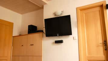 公寓 (Penthouse) | 办公桌、免费 WiFi、床单