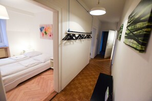 Departamento familiar | Escritorio, wifi gratis y ropa de cama 
