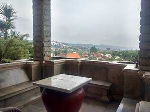 Property amenity - Villa Beverly Hills Puncak for 50 pax (Cipanas)