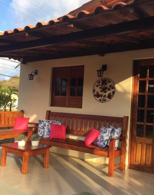 Fachada de la propiedad