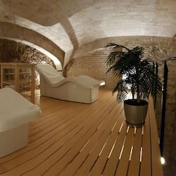 Espace de soins pour les couples, sauna, bain à remous, hammam
