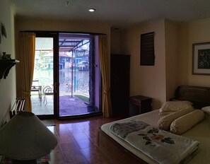 4 habitaciones y escritorio