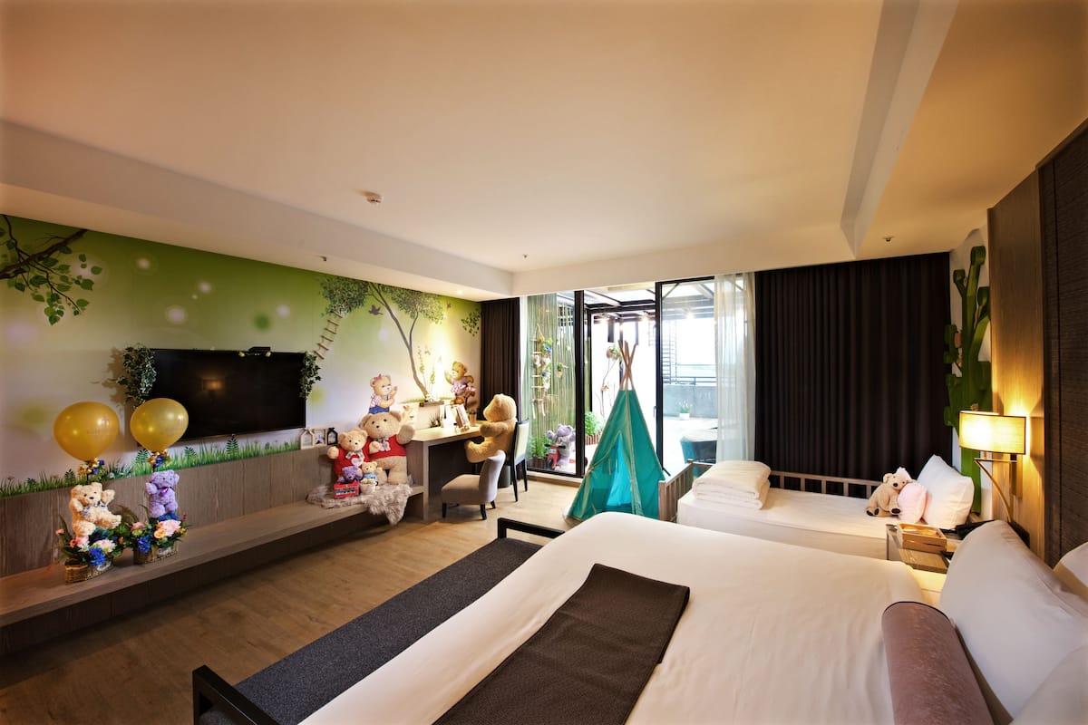 Ropa de cama de alta calidad y artículos del minibar gratis