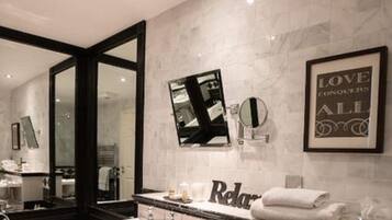 Suite | Baño | Secadora de cabello